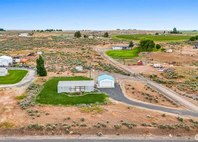 Property at 11053 Dodson Rd NW, Ephrata, WA 98823, 4 beds, 2 baths