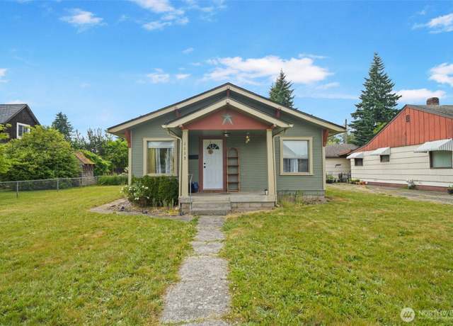 Property at 1113 J, Centralia, WA 98531, 2 beds, 1 bath