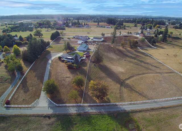 Property at 20115 SE 424th St, Enumclaw, WA 98022, 4 beds, 2.5 baths