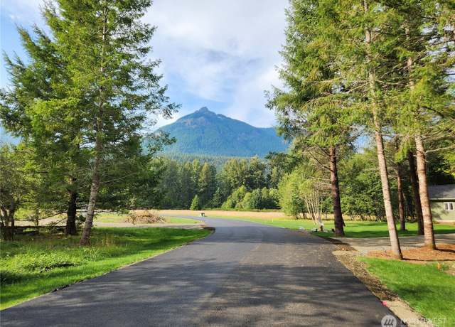 Property at 131 Campfire Ln, Packwood, WA 98361