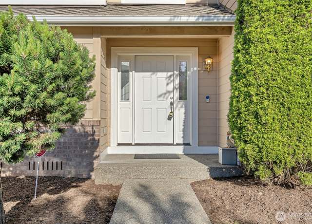 Property at 35426 8th Ave SW, Federal Way, WA 98023, 5 beds, 3.5 baths