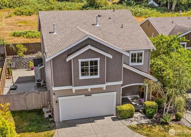Property at 4207 167th Pl SE, Bothell, WA 98012, 4 beds, 2.5 baths