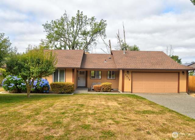 Property at 2413 Westlake Dr SE, Lacey, WA 98503, 3 beds, 1.5 baths