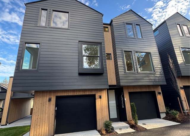 Property at 1317 N 185th St Unit B, Shoreline, WA 98133, 2 beds, 2 baths