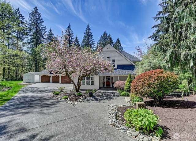 Property at 14321 214th Way NE, Woodinville, WA 98077, 4 beds, 4.5 baths