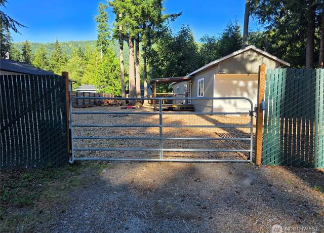 Property at 8397 Golden Valley Blvd, Maple Falls, WA 98266, 1 bed, 1 bath
