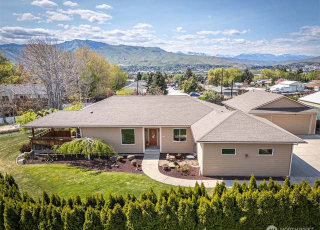 Property at 2524 N Astor Ave, East Wenatchee, WA 98802, 3 beds, 2 baths