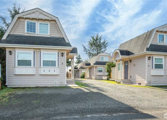 Property at 131 Barnacle St Unit 1-8, Ocean Shores, WA 98569, 8 beds, 8 baths
