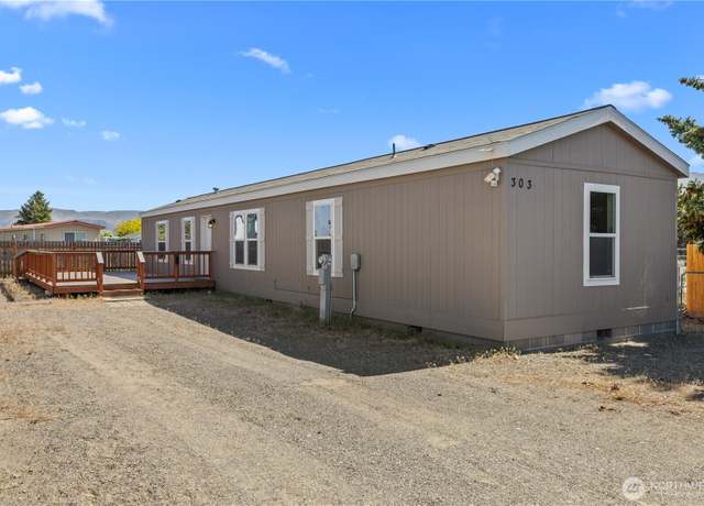 Property at 303 Fafnis Pl SW, Mattawa, WA 99349, 3 beds, 2 baths