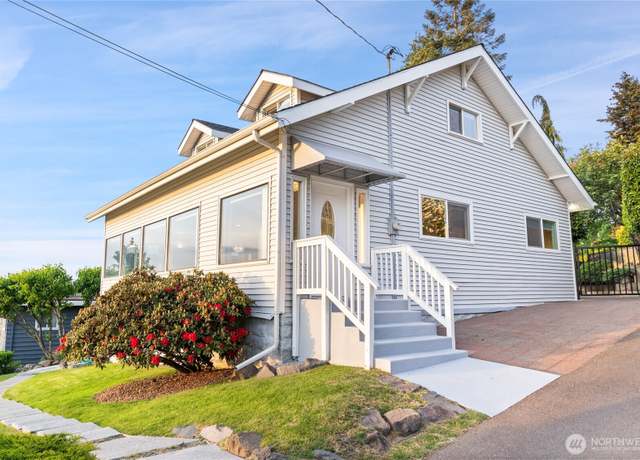 Property at 420 Renton Ave S, Renton, WA 98057, 3 beds, 3 baths