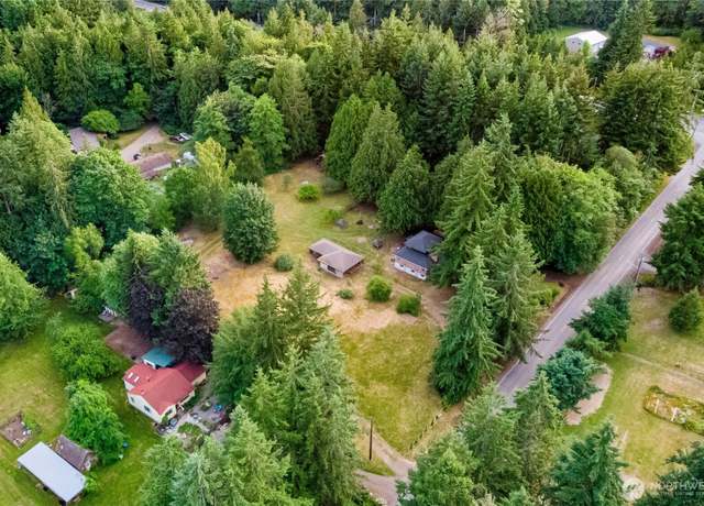 Property at 8021 NE Eglon Rd, Kingston, WA 98346, 5 beds, 2 baths