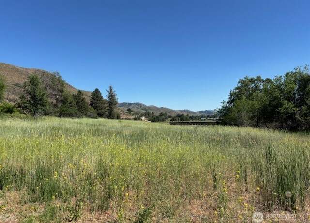 Property at 0 Perry Street Ct, Winthrop, WA 98862