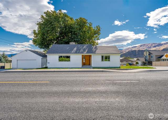 Property at 921 Easy St, Wenatchee, WA 98801, 2 beds, 1 bath
