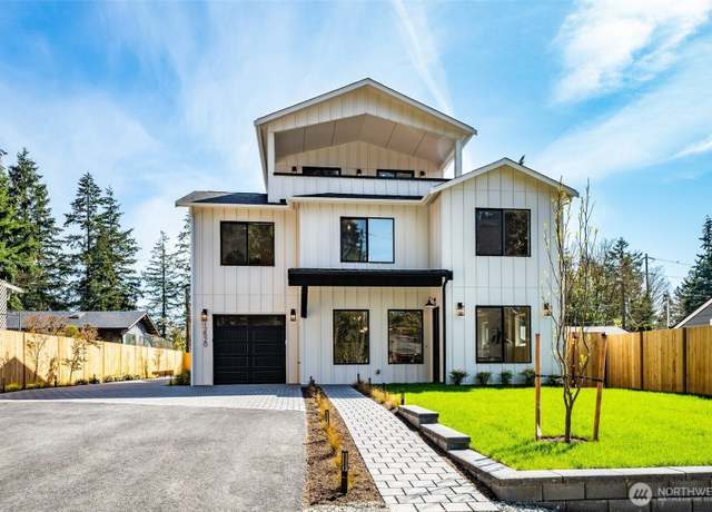 Property at 12520 2nd Ave NE, Seattle, WA 98125, 5 beds, 3.5 baths