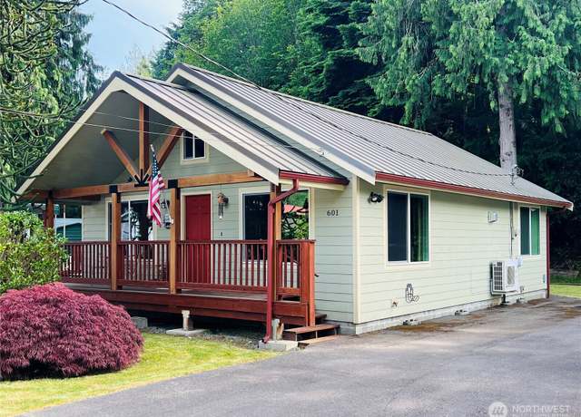 Property at 601 Mountain Trail Rd, Brinnon, WA 98320, 1 bed, 1 bath