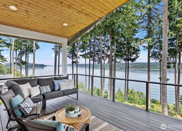 Property at 801 139th Street Ct NW, Gig Harbor, WA 98332, 4 beds, 3 baths