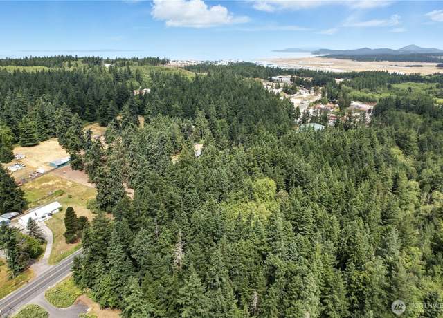 Property at 748 Gun Club Rd, Oak Harbor, WA 98277
