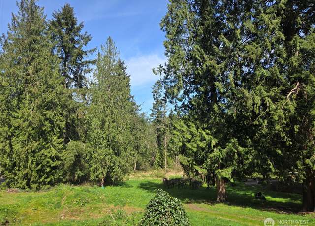 Property at 11920 Jovita Blvd E, Edgewood, WA 98372