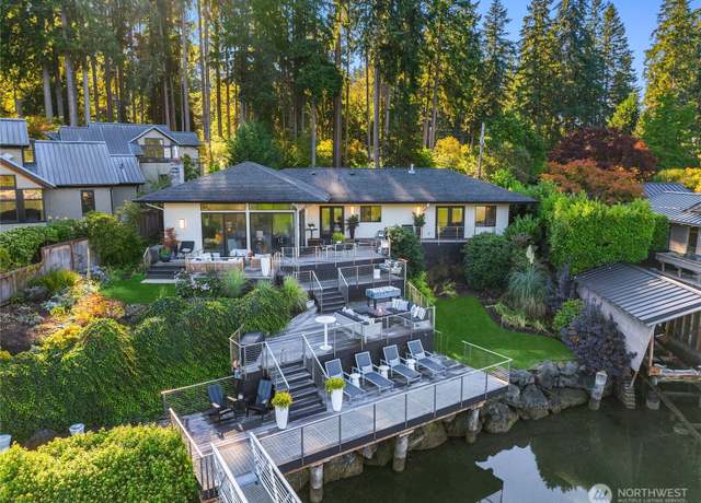 Property at 5482 Fletcher Lndg NE, Bainbridge Island, WA 98110, 2 beds, 3 baths