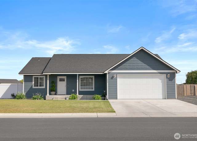 Property at 1620 2nd Ave SW, Quincy, WA 98848, 3 beds, 2 baths