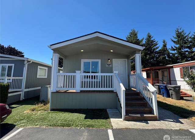 Property at 210 37th St SE #64, Auburn, WA 98002, 2 beds, 2 baths