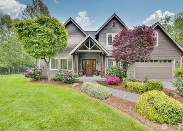 Property at 24615 SE 224th St, Maple Valley, WA 98038, 4 beds, 2.5 baths