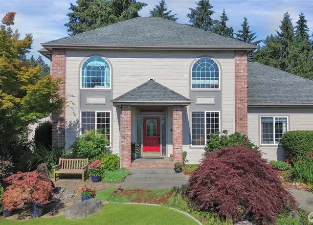 Property at 3721 Glacier View Ln SE, Olympia, WA 98513, 3 beds, 2.5 baths