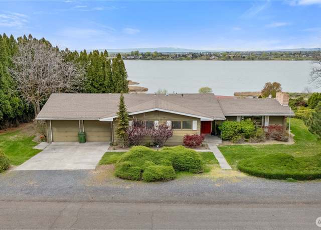 Property at 70 SE Pelican Dr, Moses Lake, WA 98837, 3 beds, 2 baths