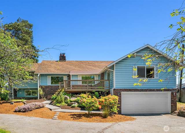 Property at 16627 36th Ave W, Lynnwood, WA 98037, 5 beds, 3 baths