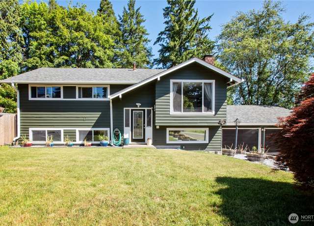 Property at 1514 Turner Ave, Shelton, WA 98584, 4 beds, 3 baths