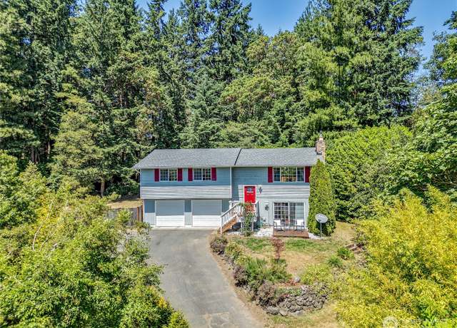Property at 3319 Forest Dr NE, Bremerton, WA 98310, 3 beds, 2 baths
