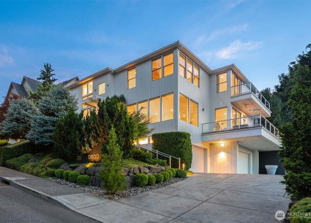 Property at 12800 NW 26th Ave, Vancouver, WA 98685, 5 beds, 4.5 baths