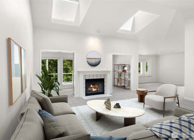 Property at 70 Fernridge Ln, Port Ludlow, WA 98365, 2 beds, 2 baths