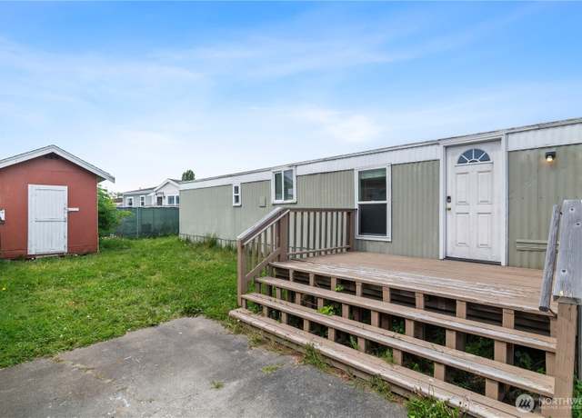 Property at 204 SW Terry Rd #24, Coupeville, WA 98239, 1 bed, 1 bath