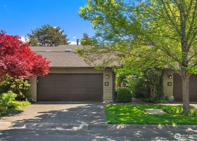 Property at 11810 Stendall Pl N #40, Seattle, WA 98133, 3 beds, 2.5 baths