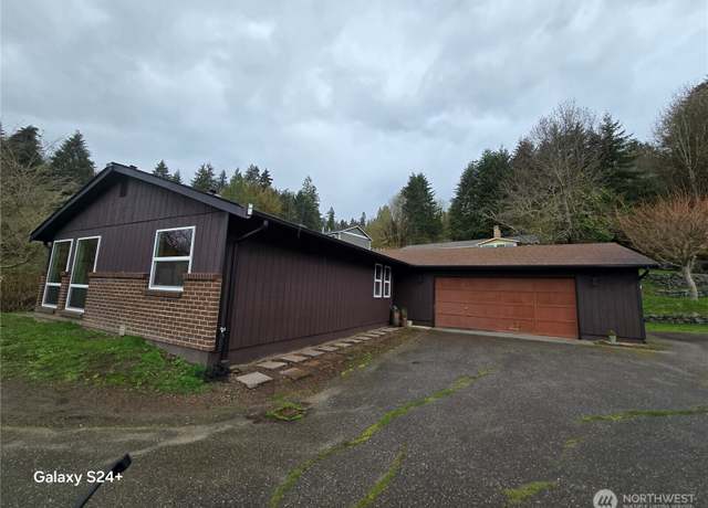 Property at 10804 Colvos Dr NW, Gig Harbor, WA 98332, 2 beds, 2 baths