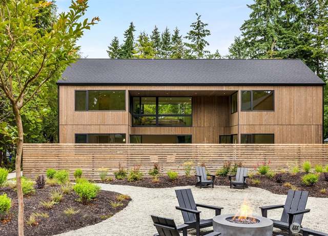 Property at 580 Park Ave NE, Bainbridge Island, WA 98110, 4 beds, 3.5 baths