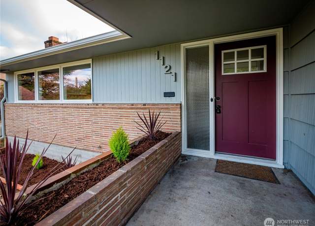 Property at 1121 4TH Ave W, Olympia, WA 98502, 5 beds, 3 baths