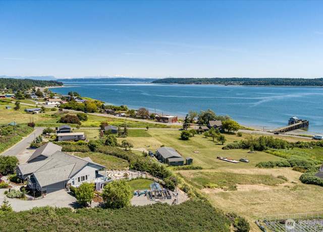 Property at 2011 Armstrong Rd, Coupeville, WA 98239, 3 beds, 3 baths