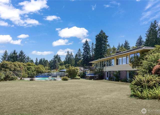 Property at 15638 94th Ave SW, Vashon, WA 98070, 4 beds, 3.5 baths