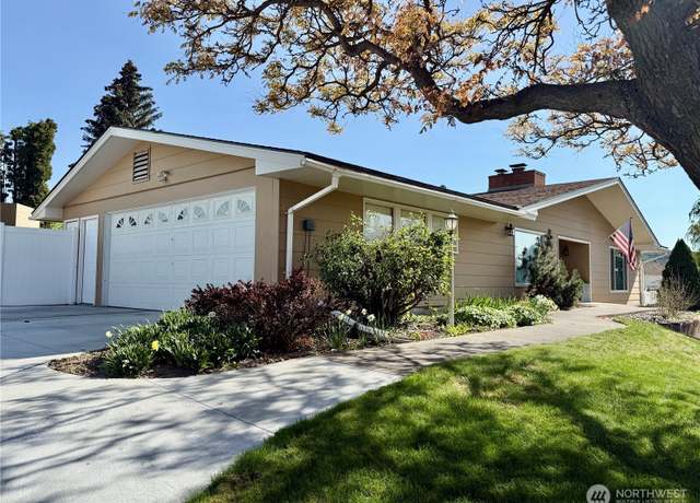 Property at 818 E Spring St, Dayton, WA 99328, 5 beds, 3 baths