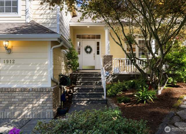 Property at 1912 S Colby Ct, Bellingham, WA 98229, 5 beds, 3.5 baths