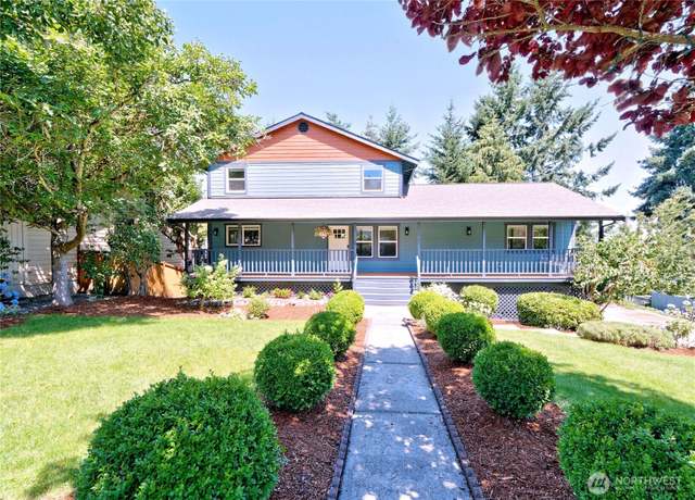 Property at 3922 SW 328th Pl, Federal Way, WA 98023, 5 beds, 3 baths