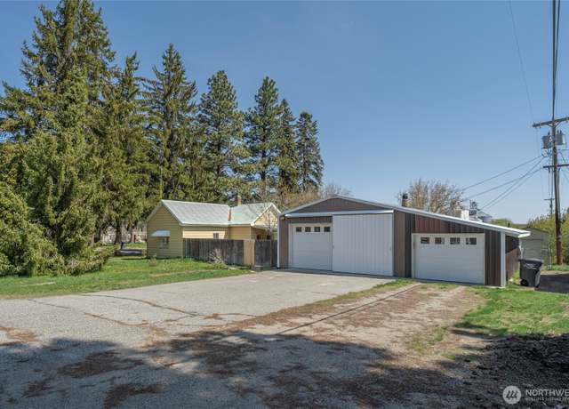 Property at 202 E 2nd St, Waterville, WA 98858, 2 beds, 1 bath