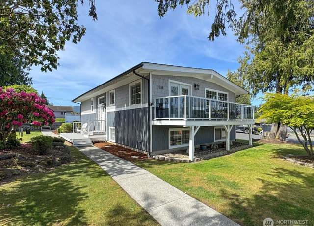 Property at 1538 W 12th St, Port Angeles, WA 98363, 5 beds, 2.5 baths