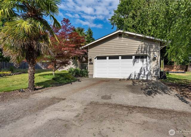 Property at 5850 Rest Pl NE, Bremerton, WA 98311, 3 beds, 2 baths