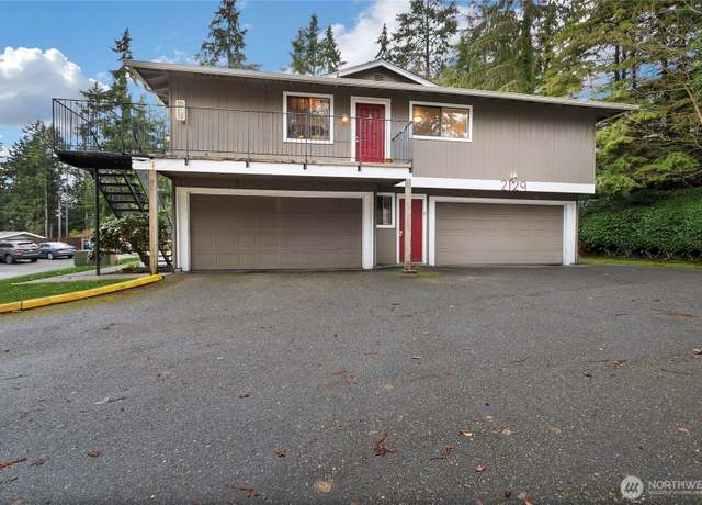 Property at 2129 SW 318th Pl Unit D, Federal Way, WA 98023, 2 beds, 1 bath