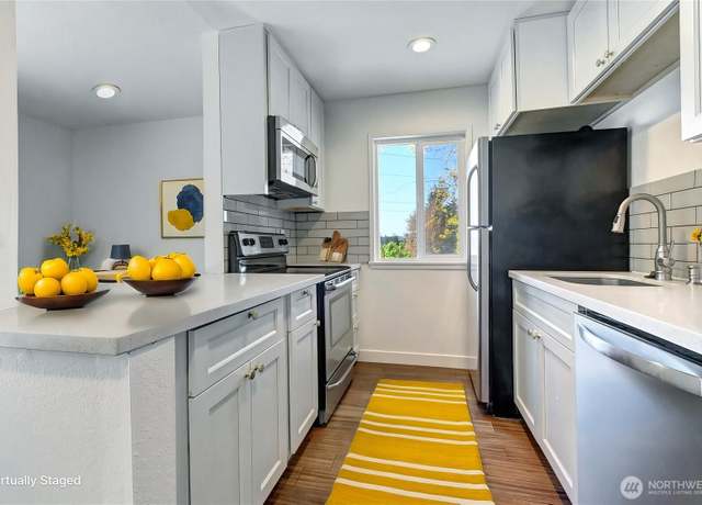 Property at 12429 NE 130th Ct Unit G201, Kirkland, WA 98034, 2 beds, 1 bath