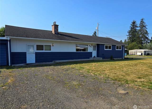 Property at 920 Shearer St, Forks, WA 98331, 3 beds, 1 bath