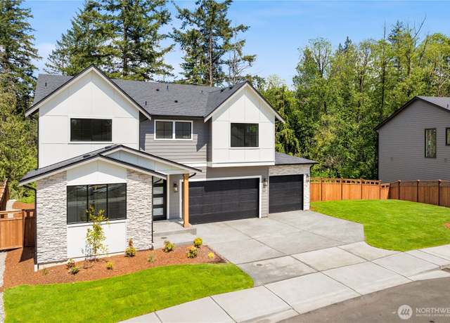 Property at 21017 67th Street Ct E, Bonney Lake, WA 98391, 6 beds, 4 baths